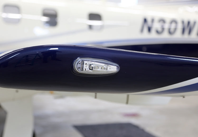 Orion 600 Series Forward Wingtip Light Installed