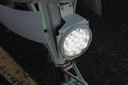 Parmetheus PLUS PAR- 36 LED  Taxi Light Installed