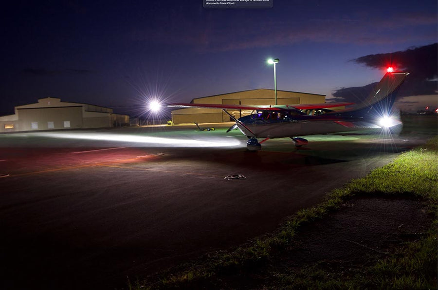 Parmetheus PRO PAR-36 LED Landing Light at Night on Runway