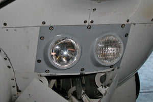 HID Landing and Taxi Lights for Cessna P210 Installed