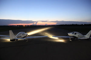 Cessna 400 Wing Landing/ Taxi Light Kit on Runway