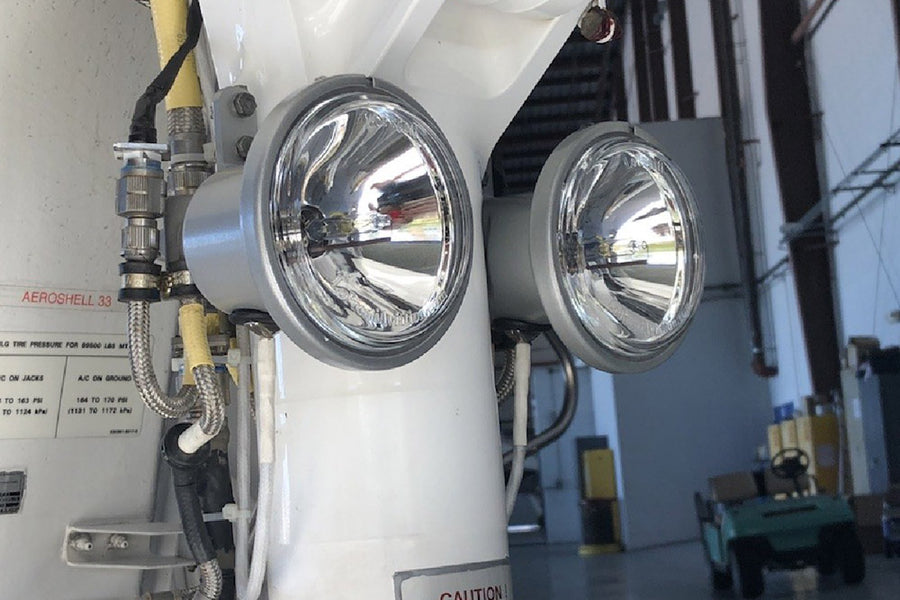 Nose Gear Taxi Lights for Global Aircraft Installed