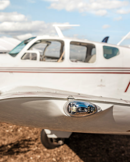 ORION 650 Series Forward Position / Anti-Collision Wingtip Lights